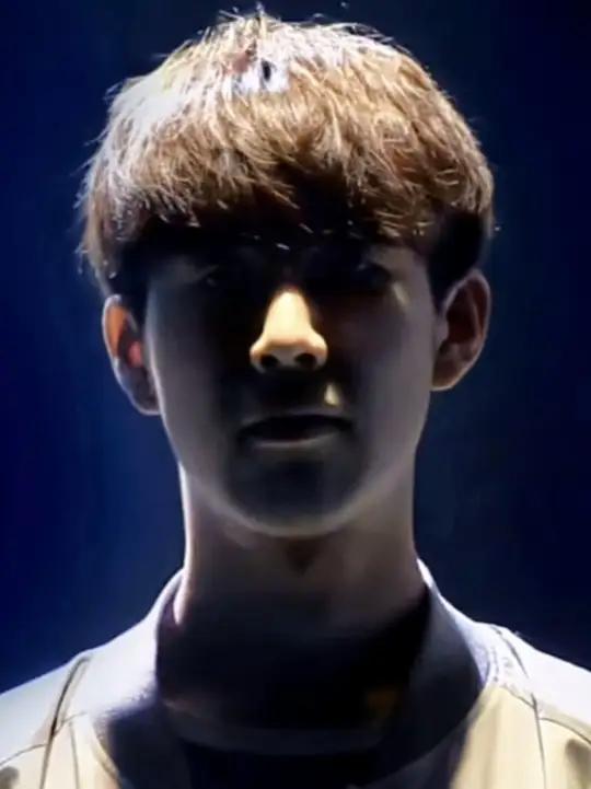 又是最有希望的一年！网友整活：特朗普上次在位时LPL共拿到3座S赛冠军