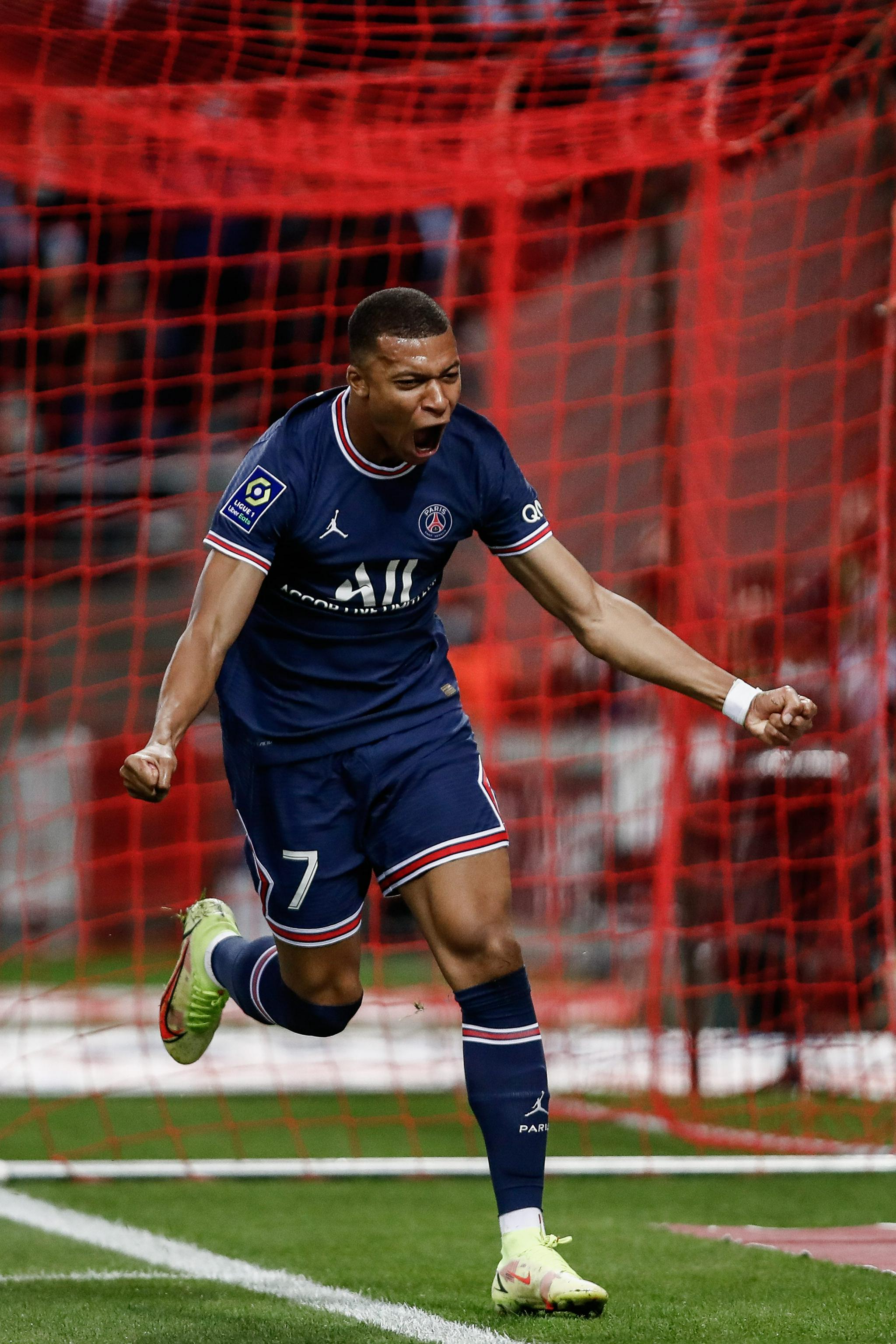 LCS官方评选十大选手：比尔森位列第一