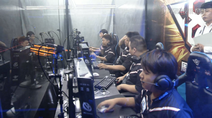 2025KPL夏季赛常规赛W7最佳选手——重庆狼队.小胖