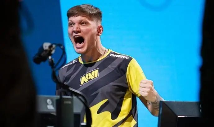 LOL教练白色月牙：LOL没抄Dota，那叫借鉴！